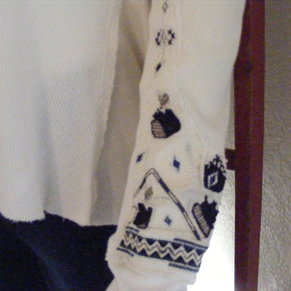 FREE PEOPLE VINTAGE TOP - Picture 3 of 6